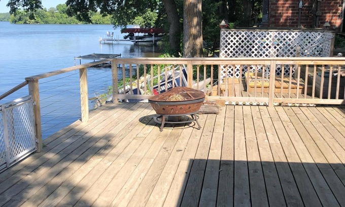 Barrett Cabin | Barrett Lake, rent year round! Dock is out for the season as of 9.27.25