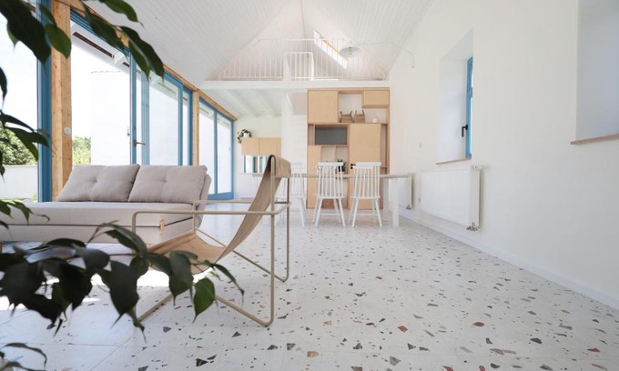 Valtice Villa | Barvířka