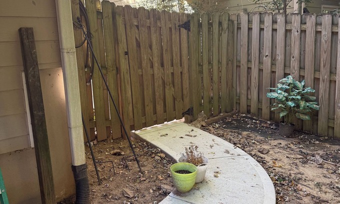 Buford Highway House | Basement apartment with private entrance located in the heart of Doraville