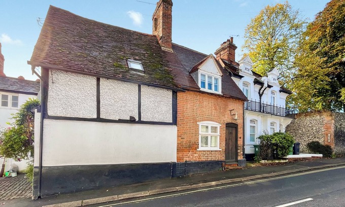 Henley-on-Thames Cottage | Basket Makers Cottage