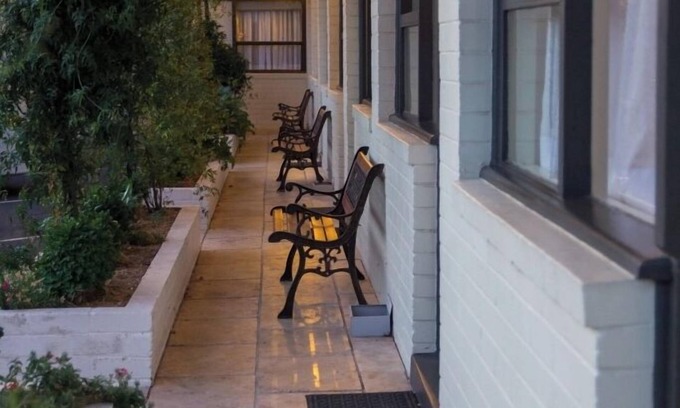 Bathurst Hotel | Bathurst Explorers Motel