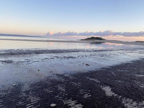 Baudin Beach Apartment | Baudin Beach Holiday Units