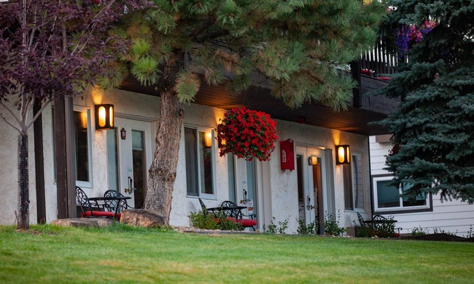 Custer Hotel | Bavarian Inn Black Hills