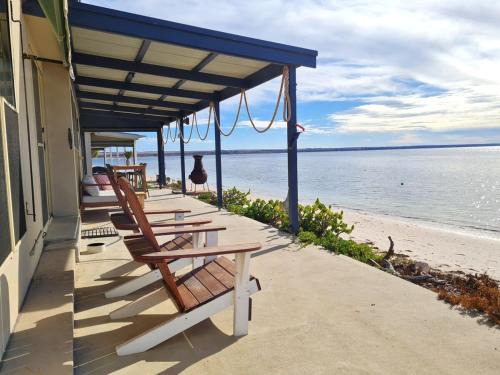 Muloowurtie House | Bay Watch