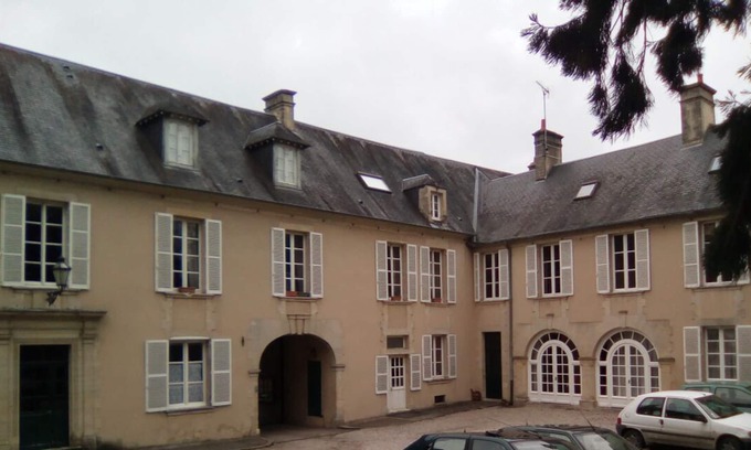 Bayeux Apartment | Bayeux center apartment with parking