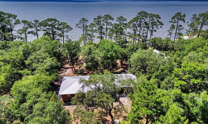 Eastpoint House | Bayfront Home just minutes from St. George Island! Sleeps 8! Private Estate!