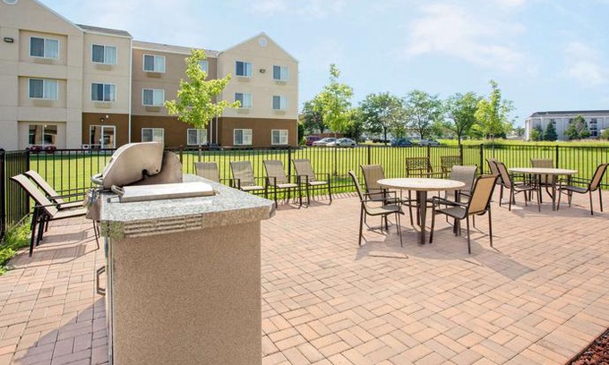 Ashwaubenon Hotel | Baymont by Wyndham Green Bay