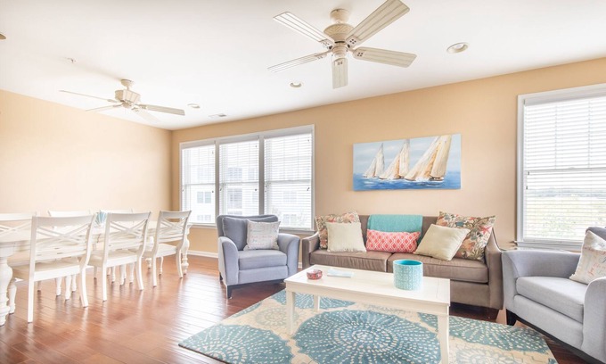 Sun Ridge Condo | Bayside Resort 4 bedroom Upscale Condo Just steps to Resort Amenities!