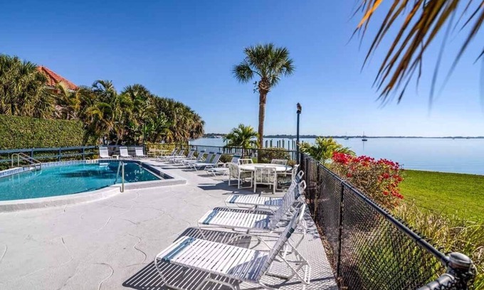 Bradenton Beach Condo | Bayview Condo H - Anna Maria Island - Condo 2 Bedroom/2 Bath bay view,.