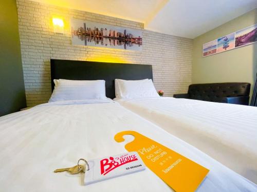 Suan Luang Hotel | BB Glass House