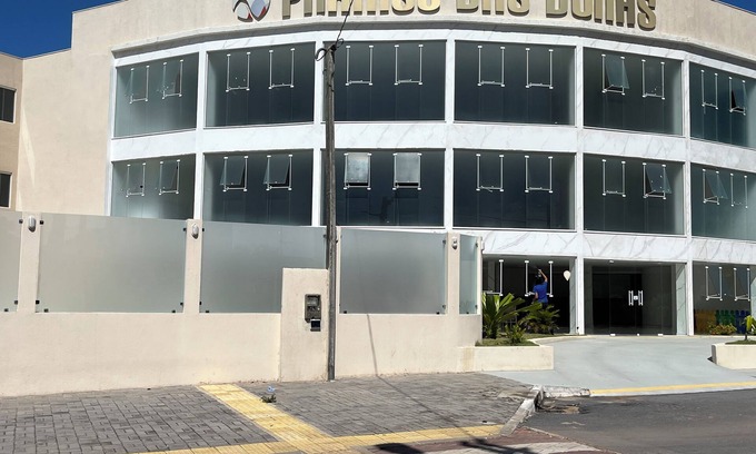 Praia do Meio Apartment | Beach, breeze on the sand and a good room to rest