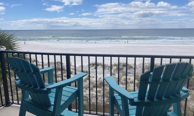 Panama City Beach Condo | BEACH FRONT! BREATHTAKING VIEW, RELAXING FAMILY FRIENDLY PROPERTY, 3RD FLOOR