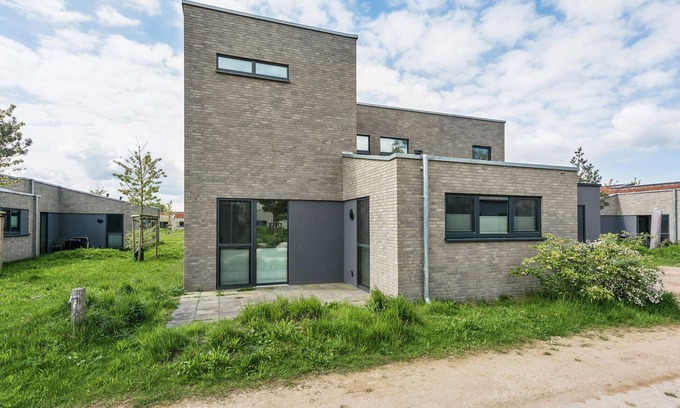 Lembruch House | Beach front home in Lembruch/Dümmer See