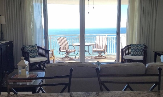 Open Sands Condo | ☀️ ☀️ BEACH FRONT ☀️ ☀️ SPECIAL SNOWBIRD RATE ☀️☀️
