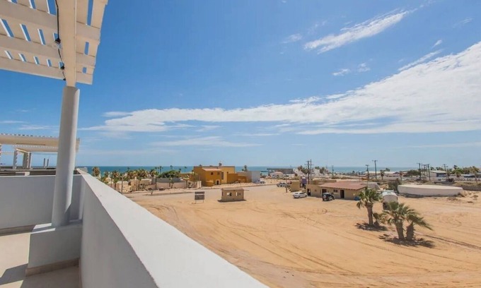 Las Conchas House | Beach Home in Puerto Peñasco with 24/7 Security