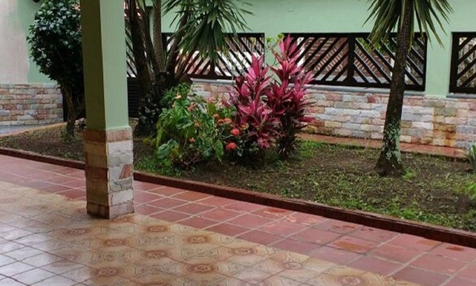 Peruibe House | Beach house 150 meters from the beach Wi-Fi, barbecue and leisure.