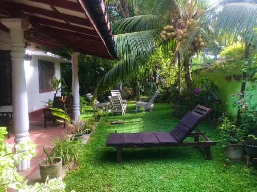 Matara Bed & Breakfast | Beach House Madiha