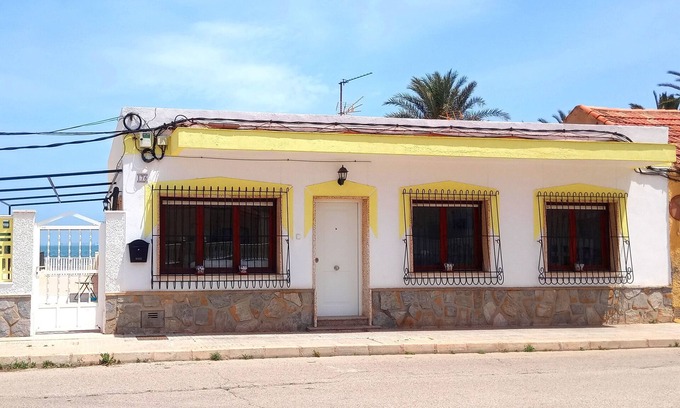 El Algar House | Beach House Sleeps 6 with Sea Views