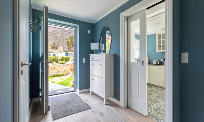 Kalifornien House | Beach house with sea view from the front row in California on the Baltic Sea