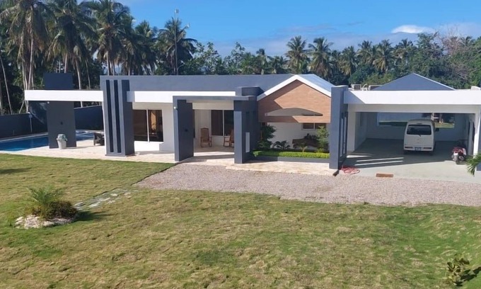 North Coast Villa | Beach Pool and Golf in Cabrera