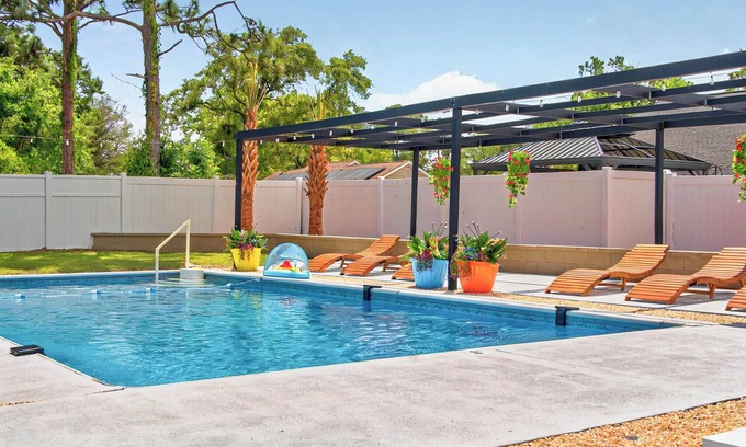 Shallotte House | Beach Rental with Private Pool & Outdoor Entertainment for Up to 12 Guests!