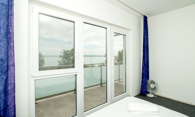 Revfulop Hotel | Beach Szálló Révfülöp