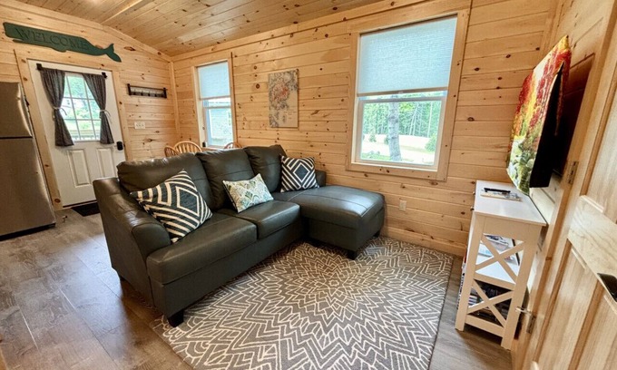 Bar Harbor Cabin | Beachcomber Cottage #4 at Explore Acadia Cottages