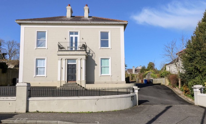 Ballycastle Cottage | BEACHCOMBER, family friendly, country holiday cottage in Ballycastle