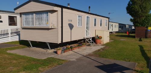 Dymchurch Apartment | Beaches45