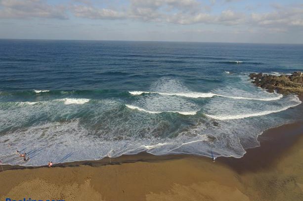 Kingsburgh Apartment | Beachfront Cabanas