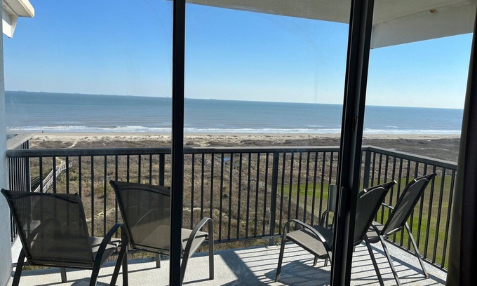 Galveston Condo | Beachfront Condo w/Ocean, Bay, & City Views! Private Beach Access!
