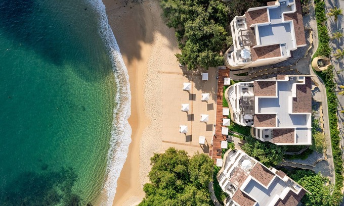 Santa Maria Huatulco Condo | Beachfront Penthouse | Resort Amenities