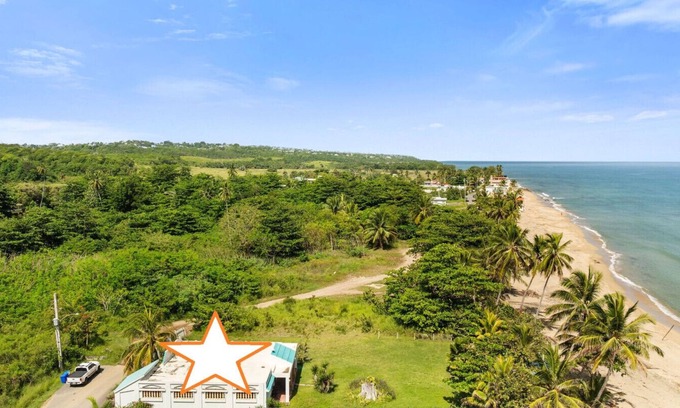 Asomante Apartment | Beachfront Studio in Aguada