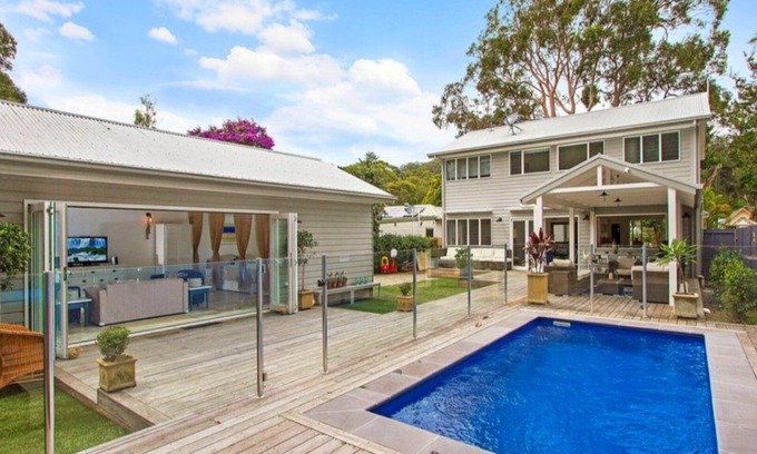 Pearl Beach House | Beachworth - WIFI & Pet Friendly
