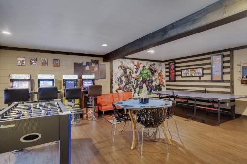 Gouldsboro House | Bear Haven Cabin - Epic Game Roomlakefire Pit