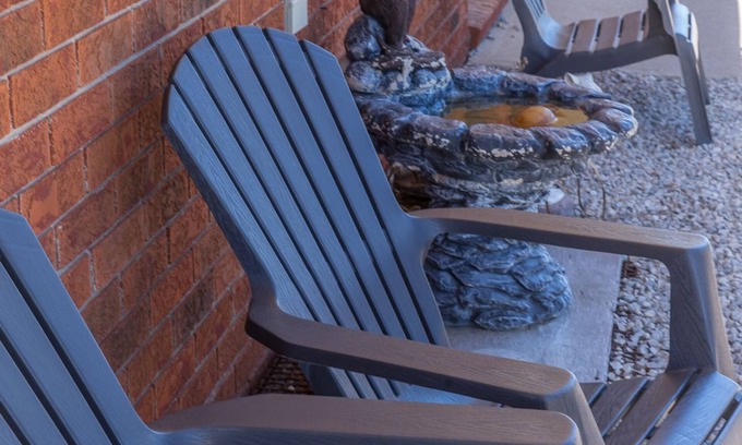Ferndale Hotel | Bear Tracks Inn