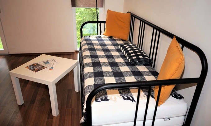 Dolni Branna House | Beautiful private villa for 4 guests with WIFI, TV, terrace and pets allowed