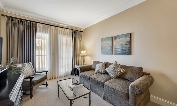 Lake Las Vegas Condo | Beautiful 1 Bedroom at Lake Las Vegas Resort Community