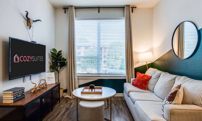 Riverside Apartment | Beautiful 1BR in Austin Riverside 9635