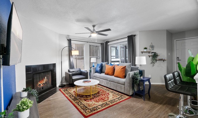University Hills and Windsor Park Apartment | Beautiful 2BD/2BA in University Hills 7306