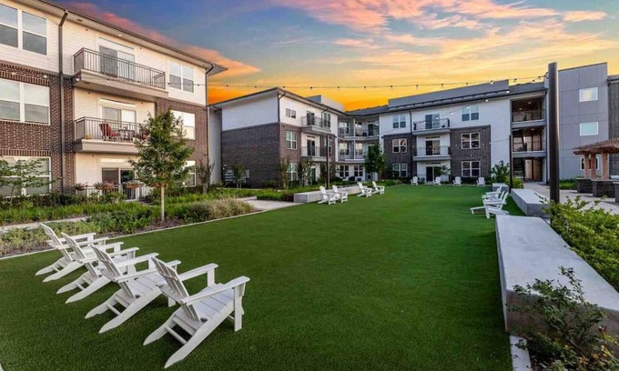 College Station Apartment | Beautiful 3 Bedroom Apt.