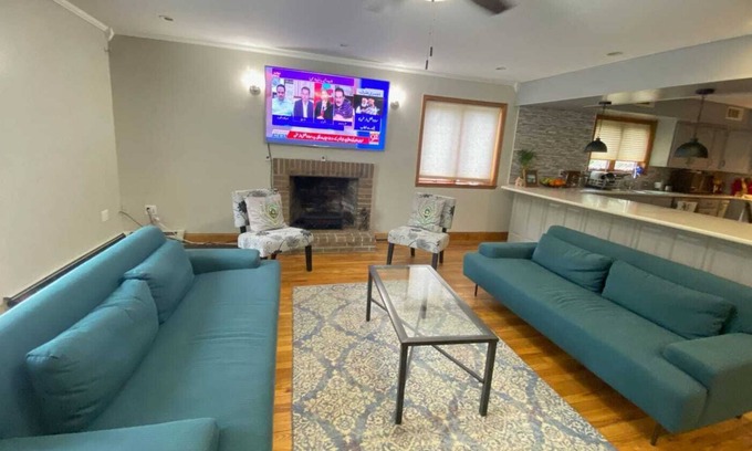 Shirley House | Beautiful 3 bedroom home with Pool