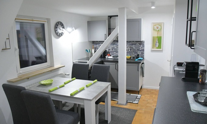Stein Apartment | Beautiful 3-Room-Apartment Stein close to Palm-Beach, Playmobil-Park, Nuremburg