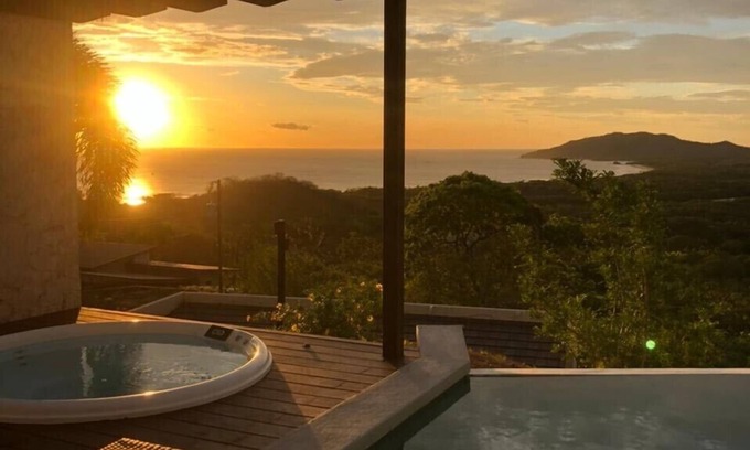 Tamarindo House | Beautiful 360 ocean view luxurious house