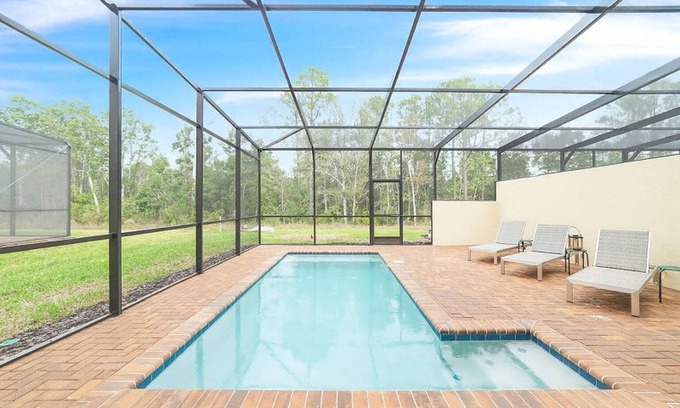 Four Corners House | Beautiful 5BDR w/4.5 bath, private pool & resort access