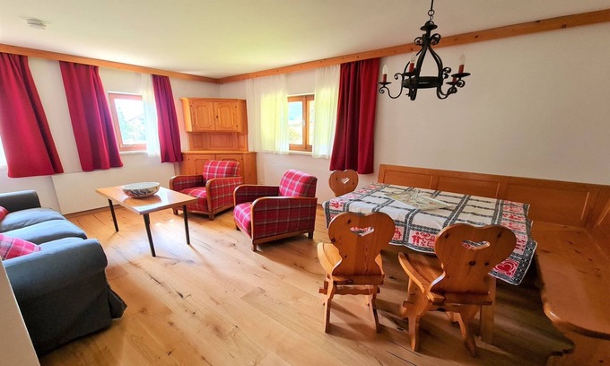 Sankt Oswald Apartment | Beautiful Apartment near ski resort