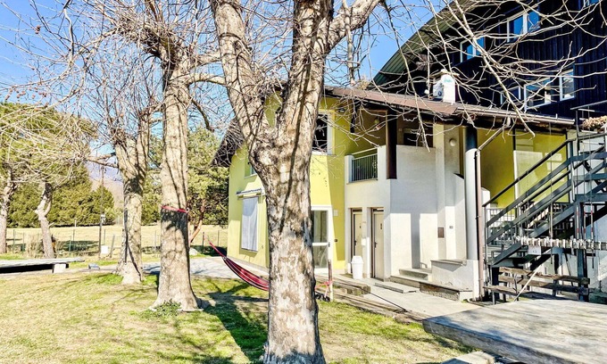 Samolaco Apartment | Beautiful apartment for 3 guests with WIFI, balcony, pets allowed and panoramic view