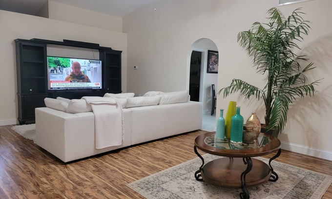 Port Saint Lucie House | Beautiful and Cozy Home 🏡 pet friendly