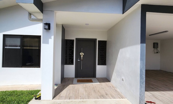 San Isidro House | Beautiful and cozy home in a safe and private environment