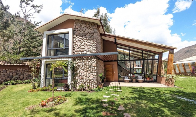 Huaran Condo | Beautiful and Exceptional country house with pool